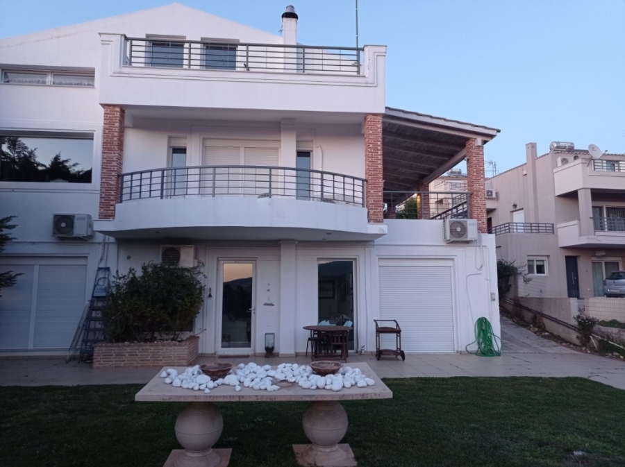 (For Sale) Residential Maisonette || East Attica/Anoixi - 300 Sq.m, 750.000€ 