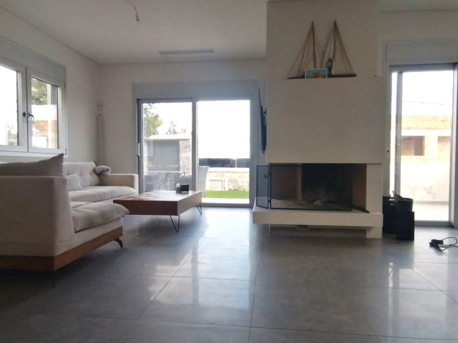 (For Rent) Residential Detached house || Irakleio/Irakleio - 300 Sq.m, 5 Bedrooms, 1.800€ 